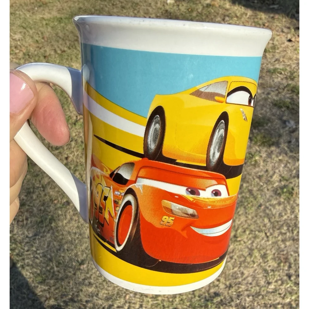 2017 Disney Pixar Cars Coffee Mug Cup Lightning McQueen Race Ready